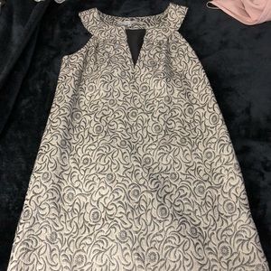 Cute dress with pockets by Steven Madden